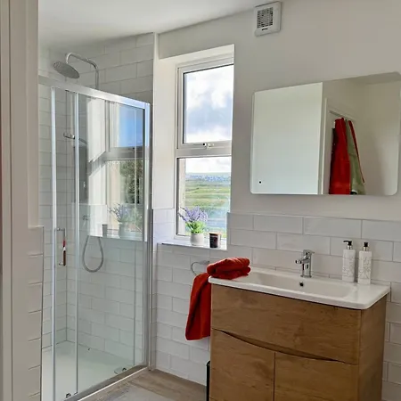 Egan's Bar 公寓 利斯坎诺