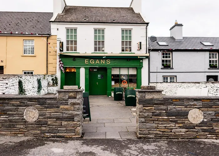 Egan's Bar Apartamento